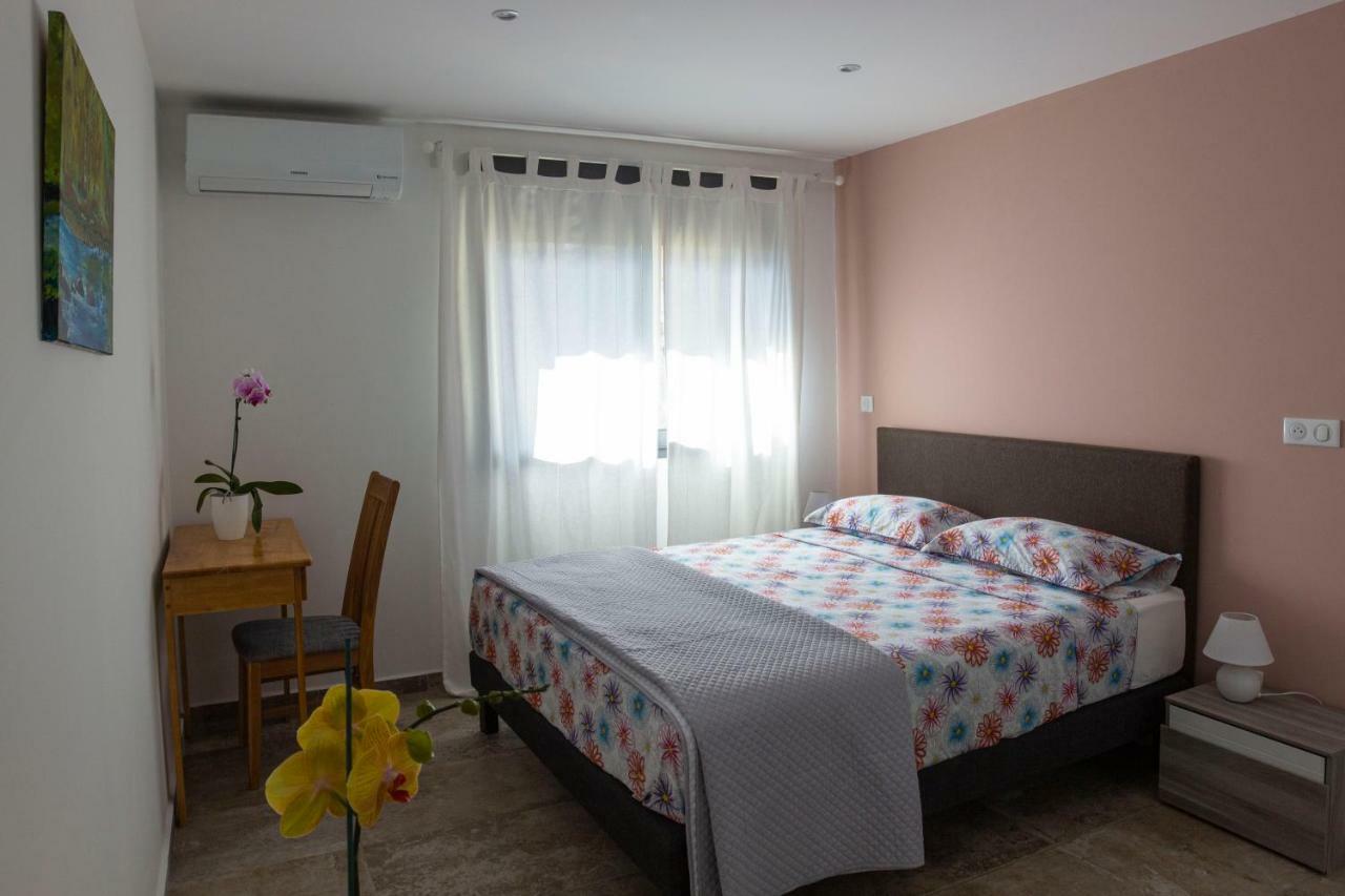 T3 - 100M2 - Residence Georgette Terre Sainte Exterior photo